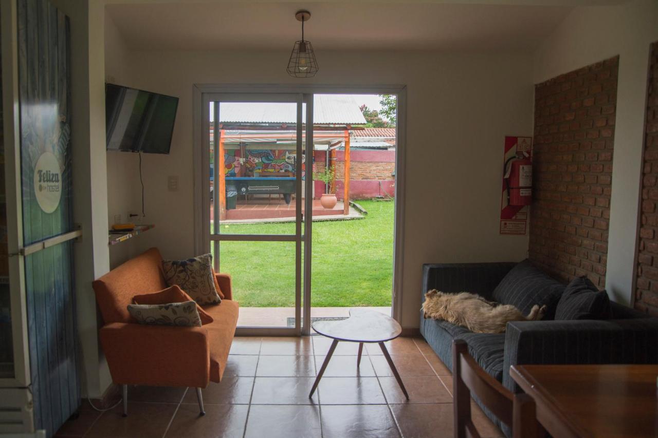 Feliza Hostel Вила Карлос Пас Екстериор снимка