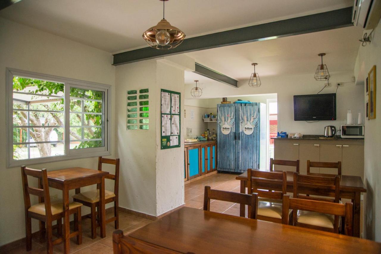 Feliza Hostel Вила Карлос Пас Екстериор снимка