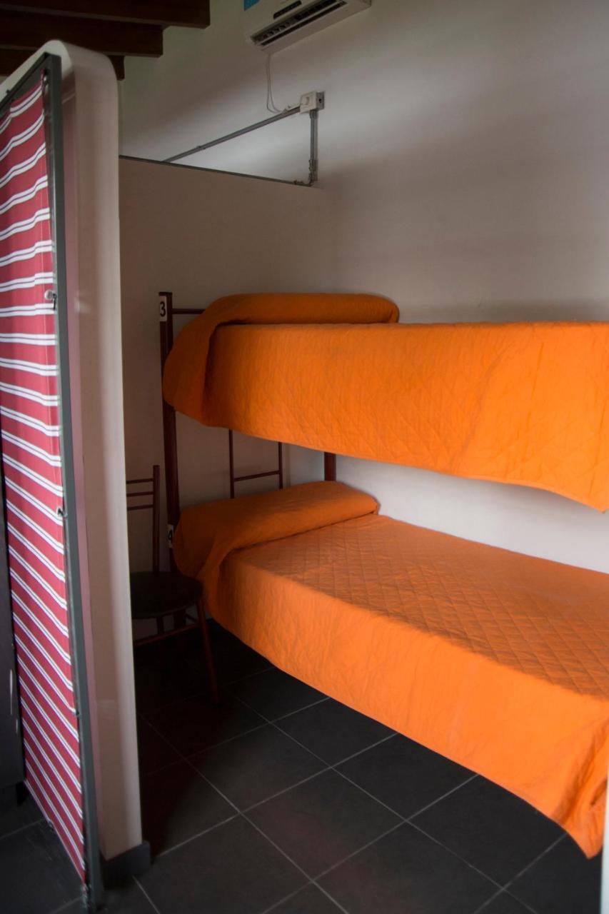 Feliza Hostel Вила Карлос Пас Екстериор снимка