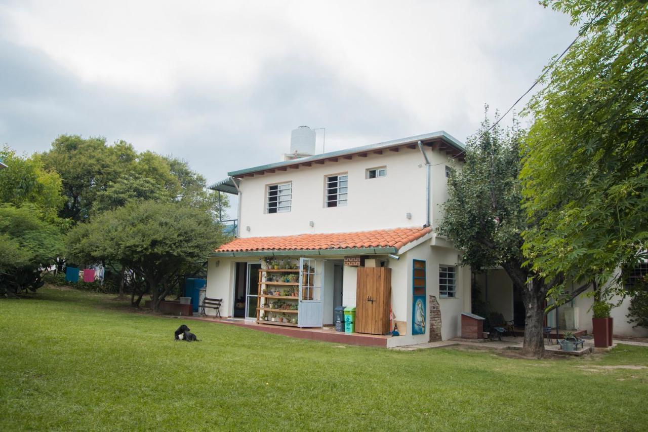 Feliza Hostel Вила Карлос Пас Екстериор снимка