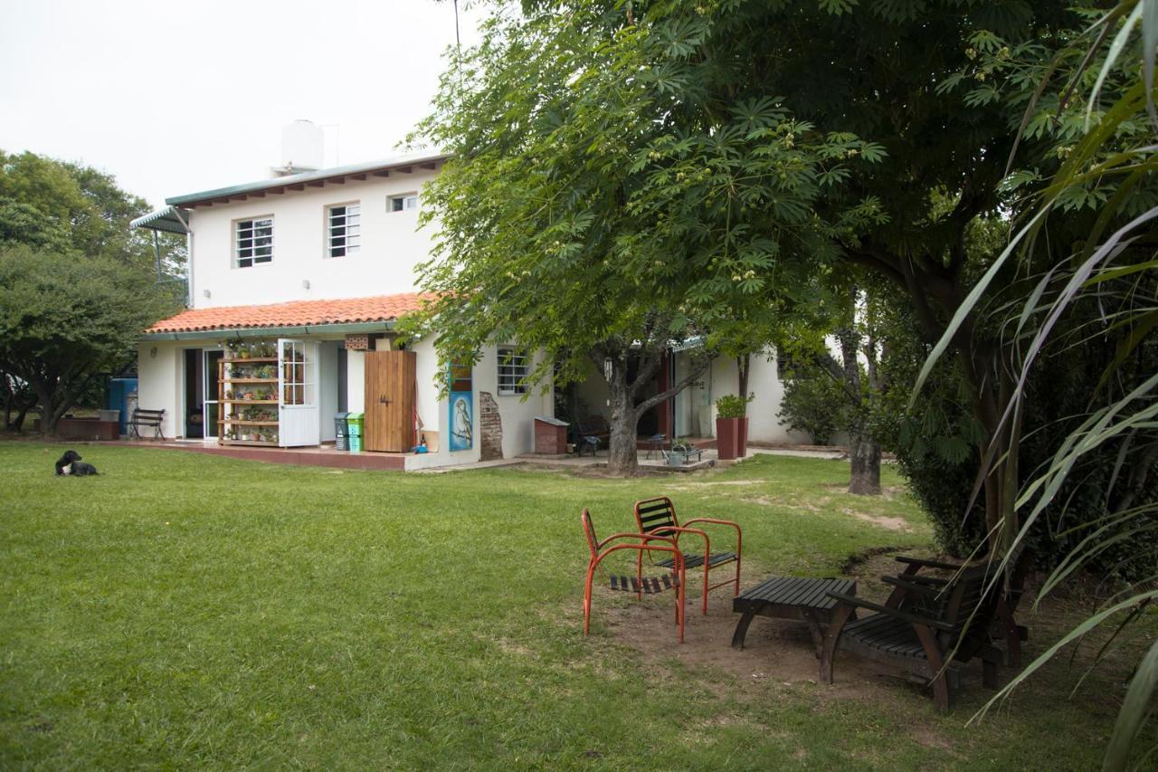 Feliza Hostel Вила Карлос Пас Екстериор снимка