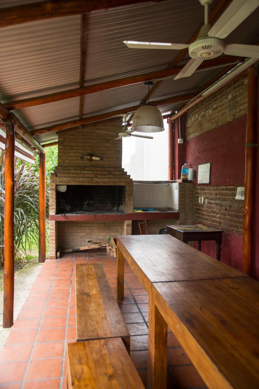 Feliza Hostel Вила Карлос Пас Екстериор снимка